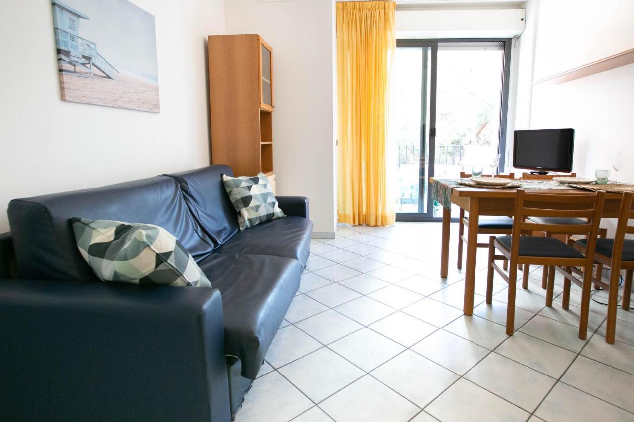 Apartahotel Dei Pini Rímini